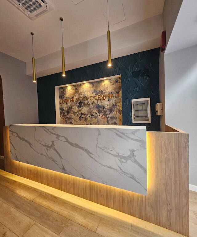 ホテル モザイク セントラル ローマ