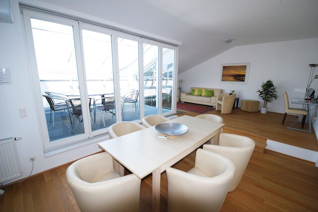 ダスチェル アパートメンツ シティ センター