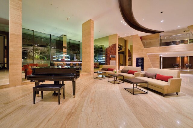 デ ヴァンズ スカイ ホテル スミニャック