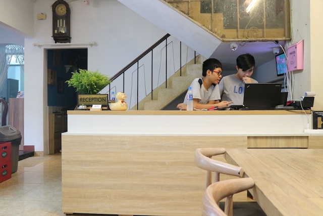 ロング ホステル