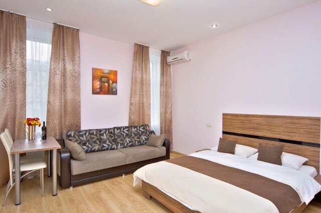 サンデー アパート ホテル