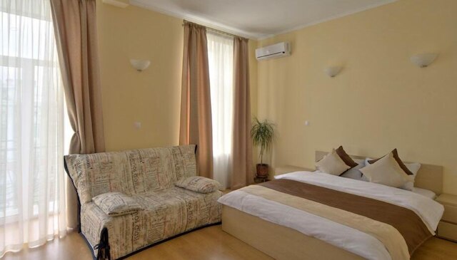 ハート キエフ アパートメンツ