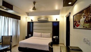 ホテル メリディアン プラザ