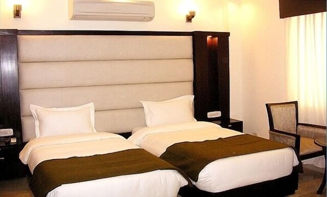 ホテル メリディアン プラザ