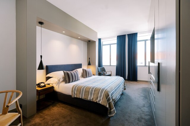 ザ エディトリー アーティスト バイシャ ポルト ホテル