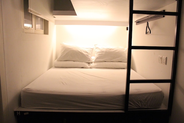 バンク ホステル