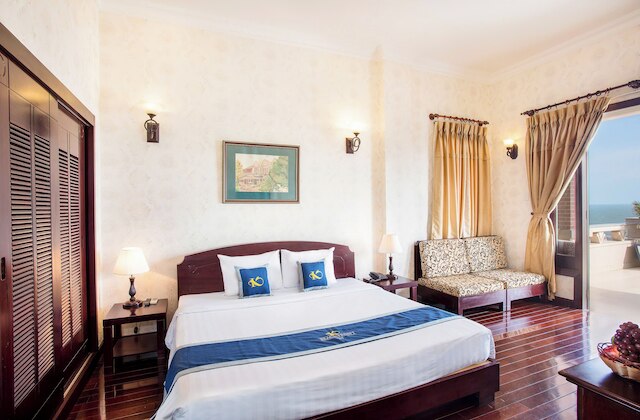 ビーチフロント ホテル