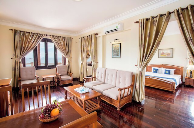 ビーチフロント ホテル