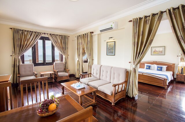 ビーチフロント ホテル