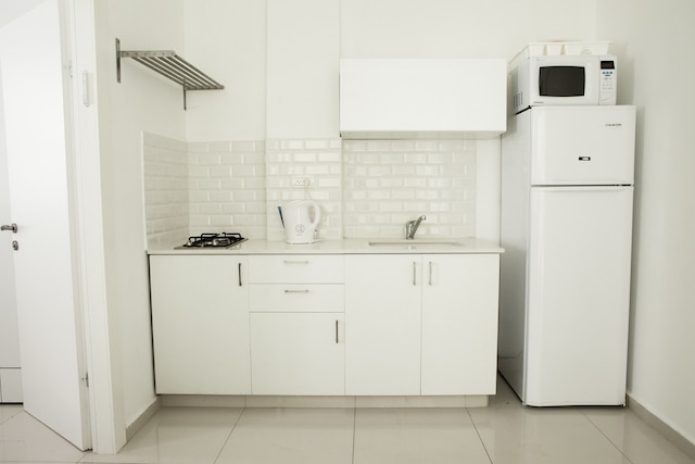 Kerem Hateiminim Apartments