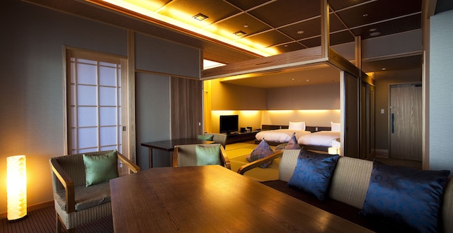 ホテル ニュー アワジ