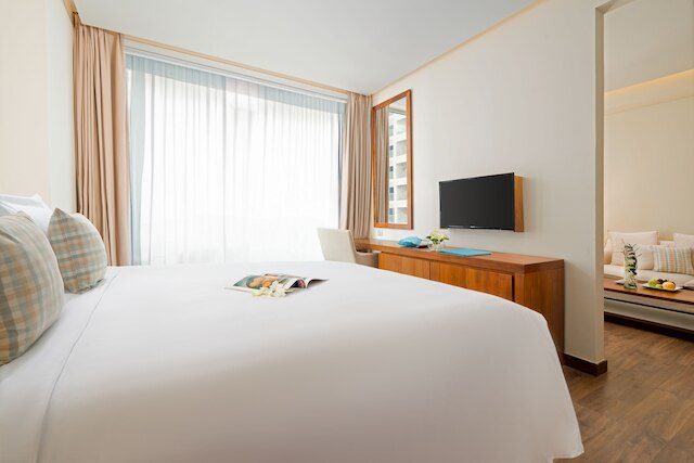 ア ラ カルテ ダ ナン ビーチ