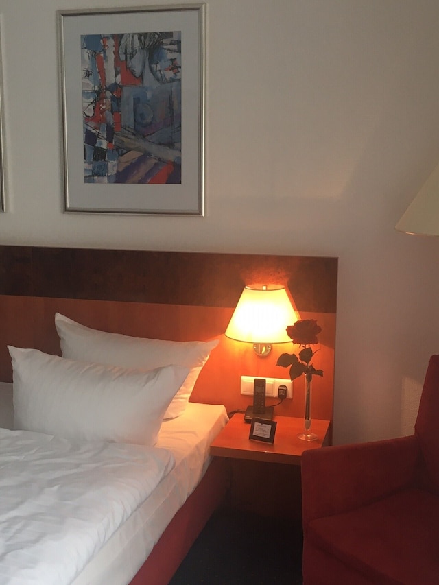 ホテル アレクサンダー アム ツォー