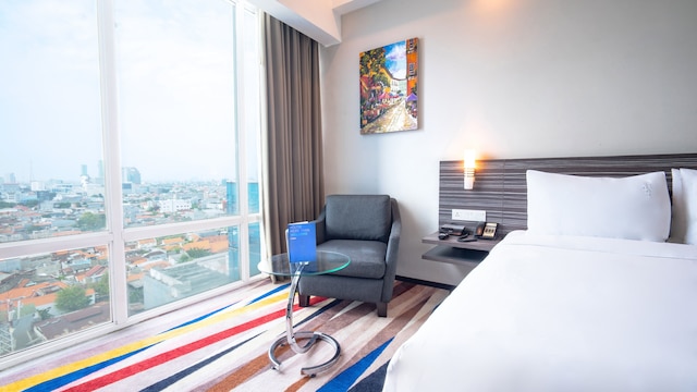 ホリデイ イン エクスプレス スラバヤ センターポイント by IHG