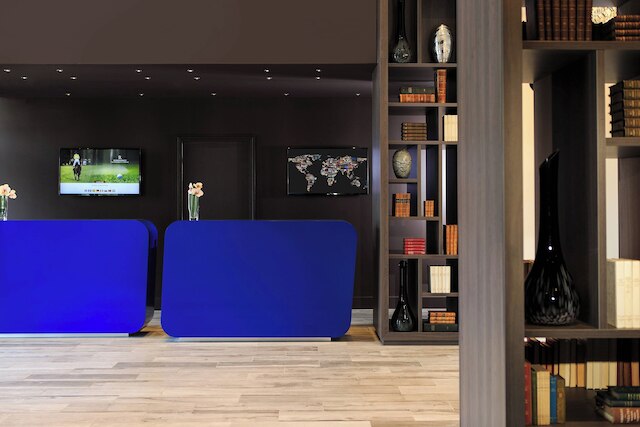 ルネッサンス パリ ヒッポドローム ドゥ サン クルー ホテル