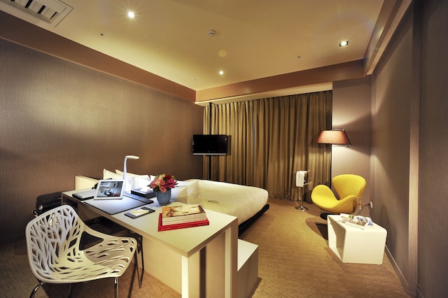 台北 101 スパークル ホテル (思泊客 台北101)