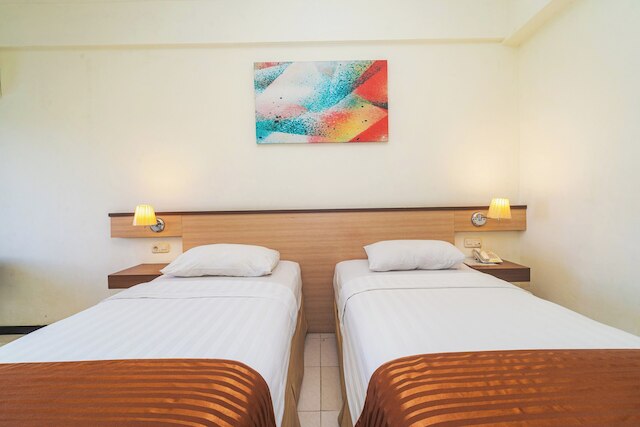 エブリデイ スマート ホテル マラン