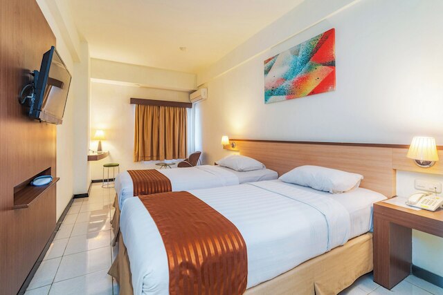 エブリデイ スマート ホテル マラン