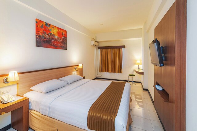 エブリデイ スマート ホテル マラン