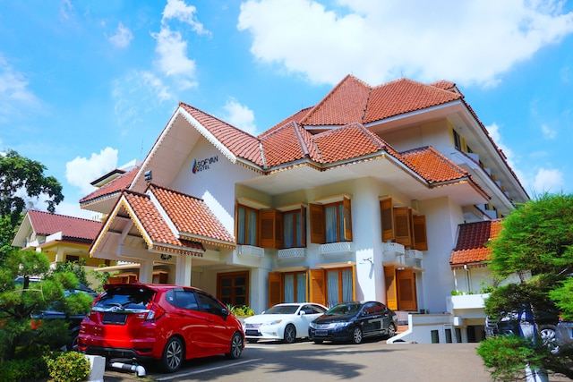 ソフヤン ホテル カット ムティア