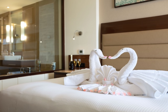 ダブルツリー バイ ヒルトン アグラ