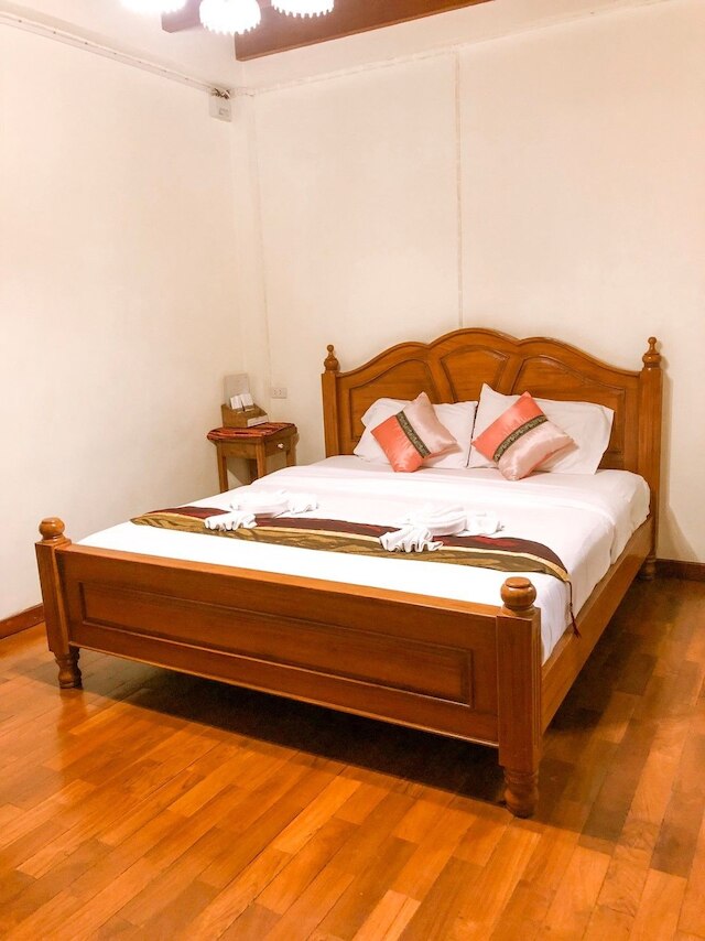 ラスティック ゲストハウス