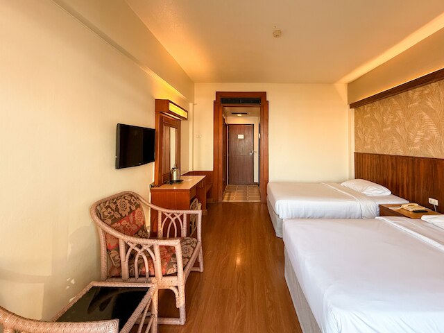 ゴールデン ビーチ ホテル パタヤ