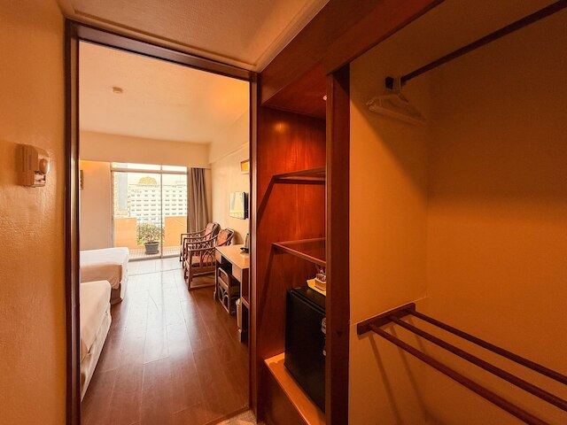 ゴールデン ビーチ ホテル パタヤ