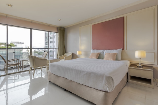 マイク ビーチ リゾート パタヤ - シャア