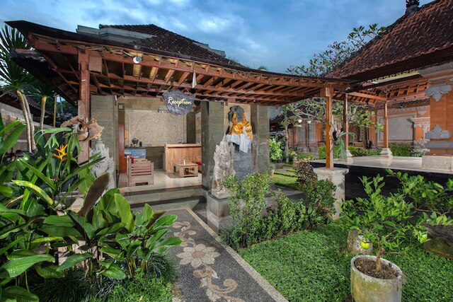 アラス ペトゥル ヴィラ リゾート アンド スパ