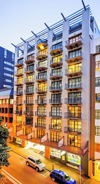 クエスト アトリウム サービスド アパートメンツ