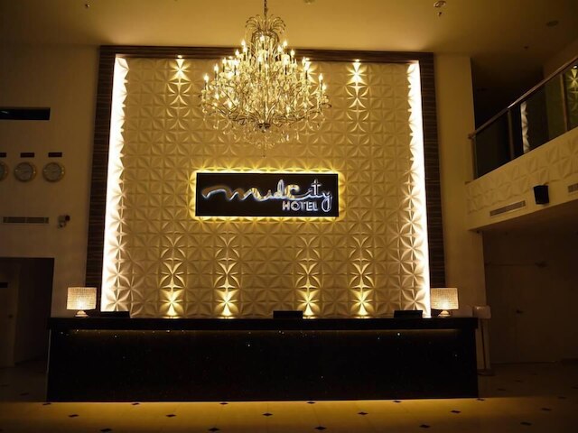 ミッドシティ ホテル メラカ