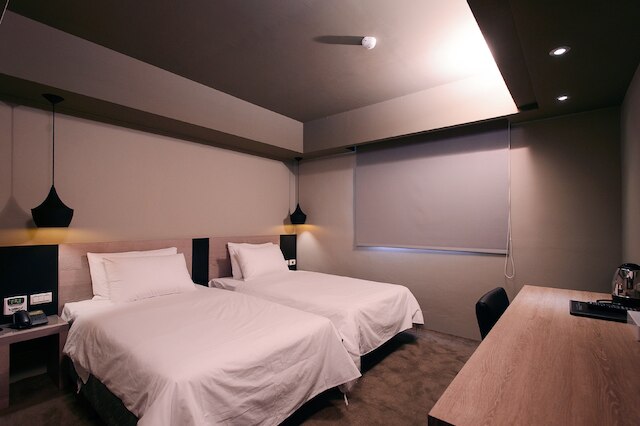 キウイ エクスプレス ホテル - ジウル (奇異果快捷旅店 - 九如店)