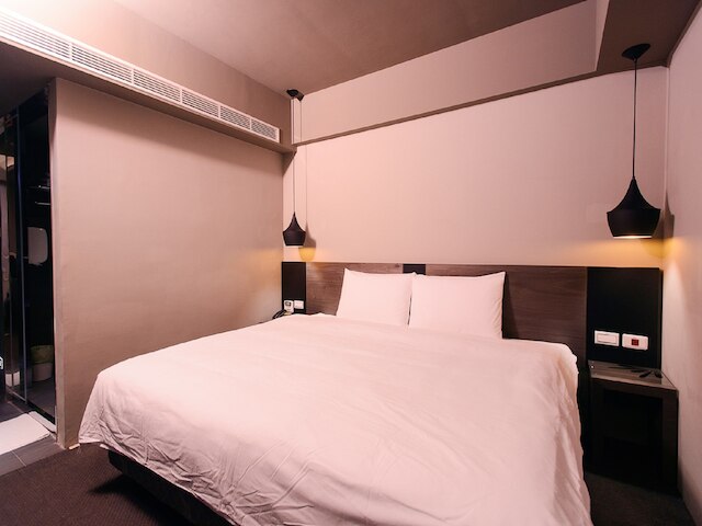 キウイ エクスプレス ホテル - ジウル (奇異果快捷旅店 - 九如店)