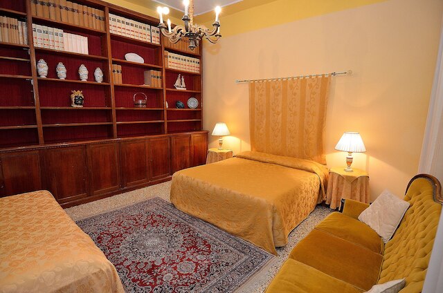 ダ ブルーノ ホームズ