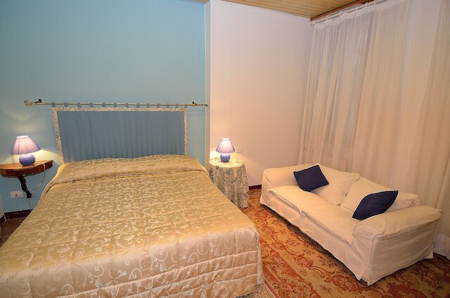 ダ ブルーノ ホームズ