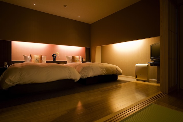 夢泉景別荘 天原