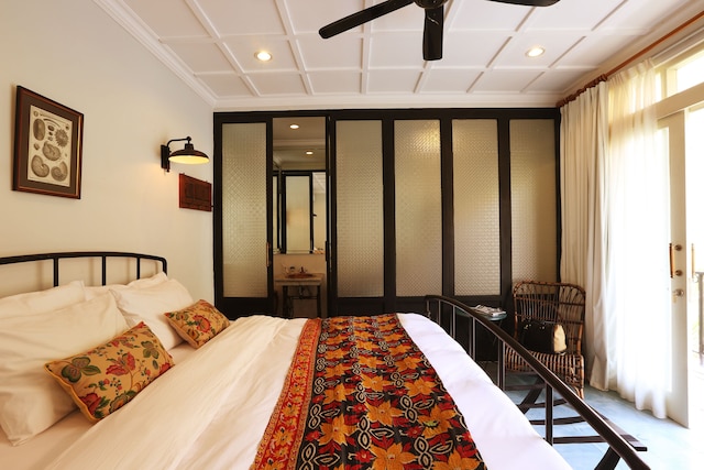 ブラウン フェザー ホテル