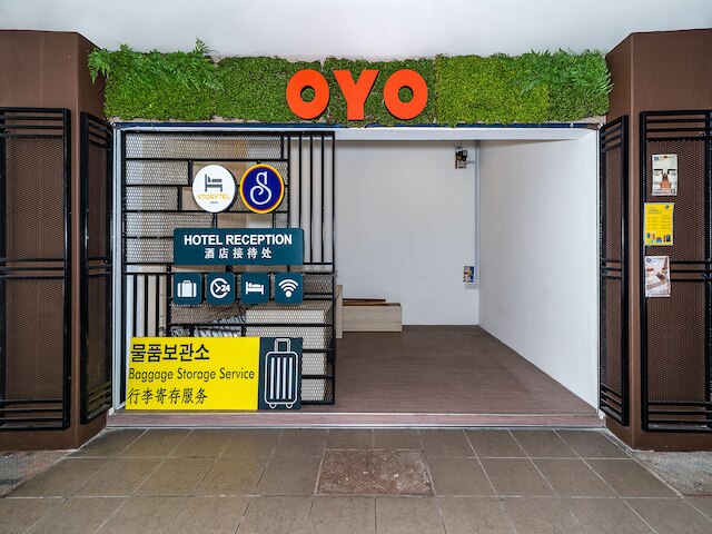 スーパー  OYO 89847 スイィッツ パラダイス  ホテル