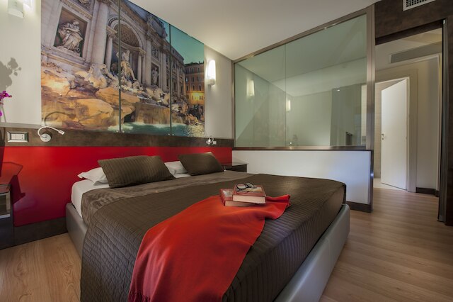 ハイスイートローマ