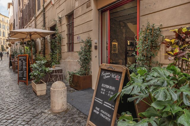 ハイスイートローマ