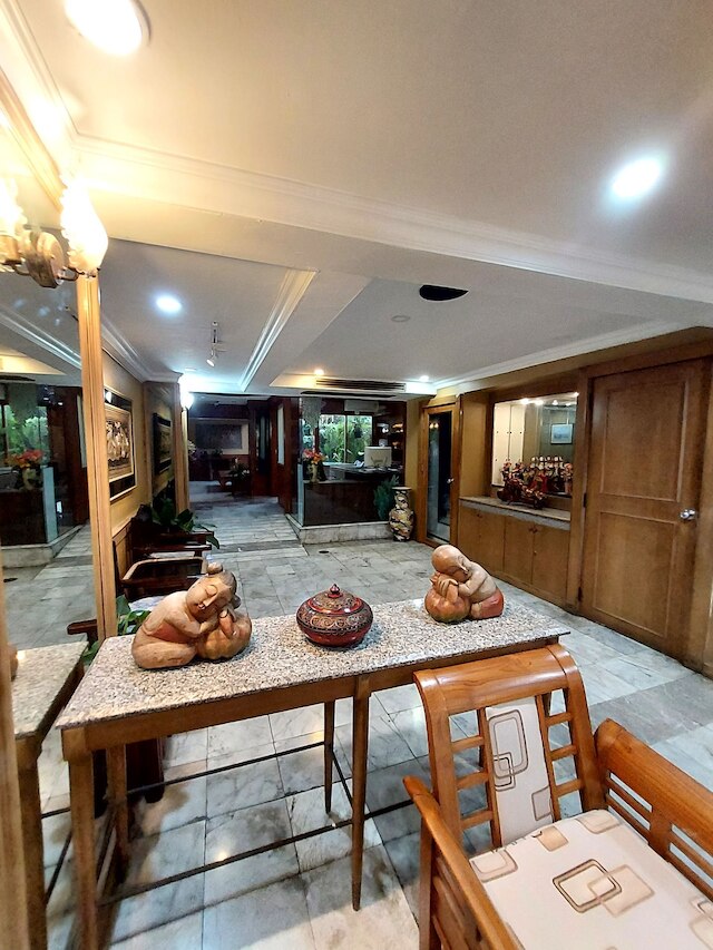 トラベラー イン ホテル