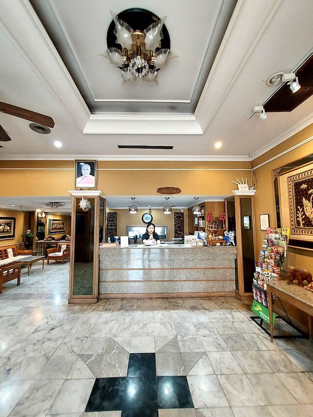 トラベラー イン ホテル