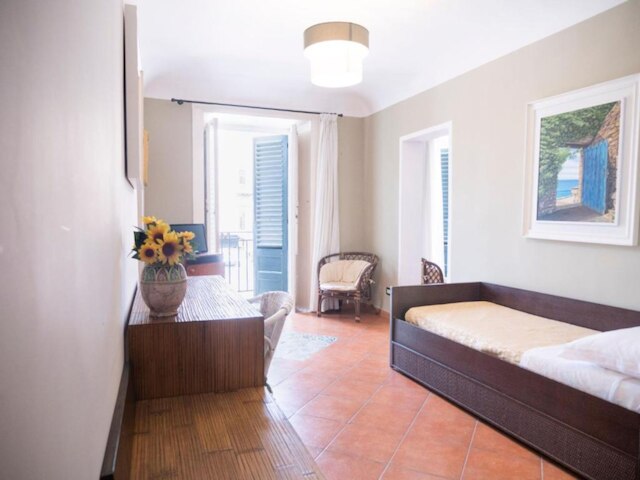 カラカリナ ルームズ B&B