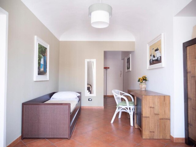 カラカリナ ルームズ B&B