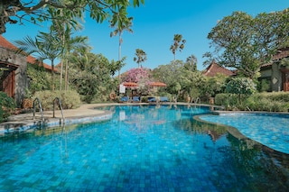 パリガタヴィラズリゾート