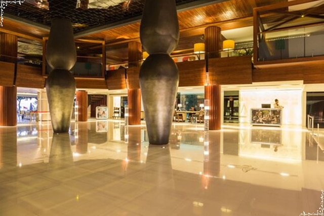 ダブル・シックス・ラグジュアリーホテル