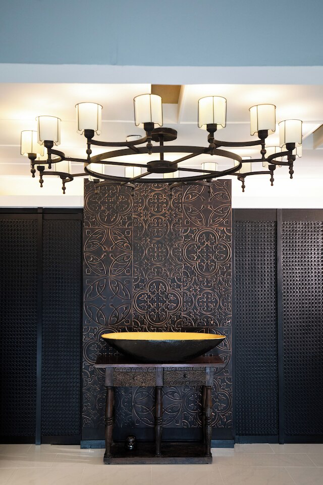 デ チャイ オリエンタル ニマン