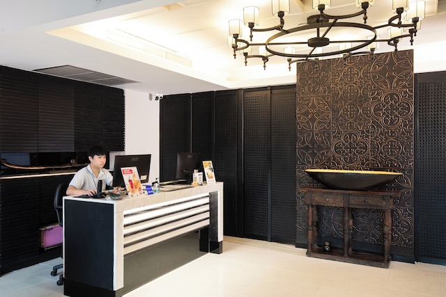 デ チャイ オリエンタル ニマン