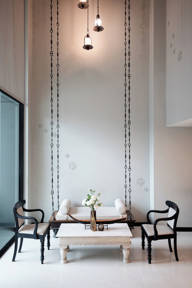 デ チャイ オリエンタル ニマン